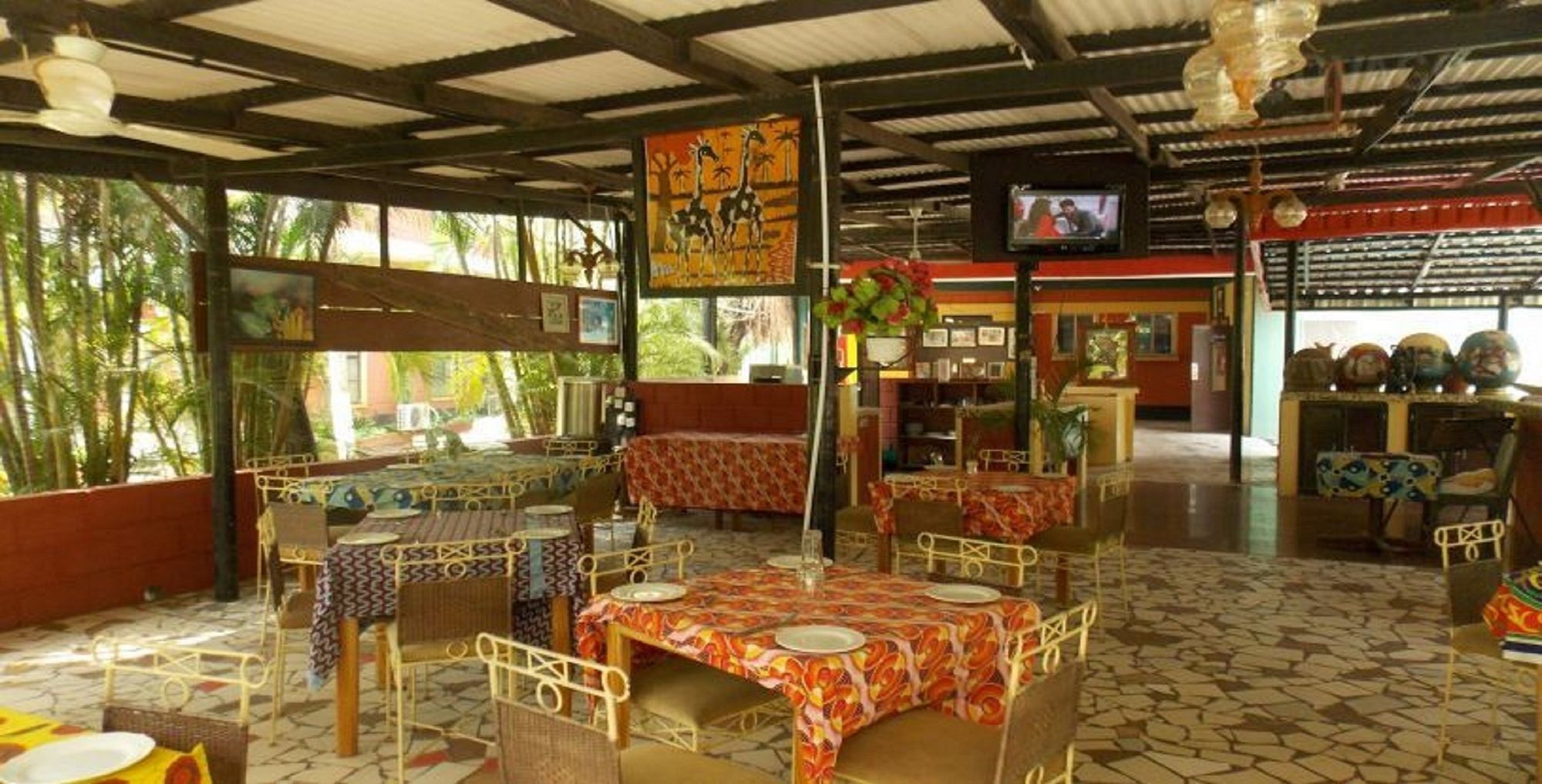 Whispering Palms Resort Magbon Esterno foto